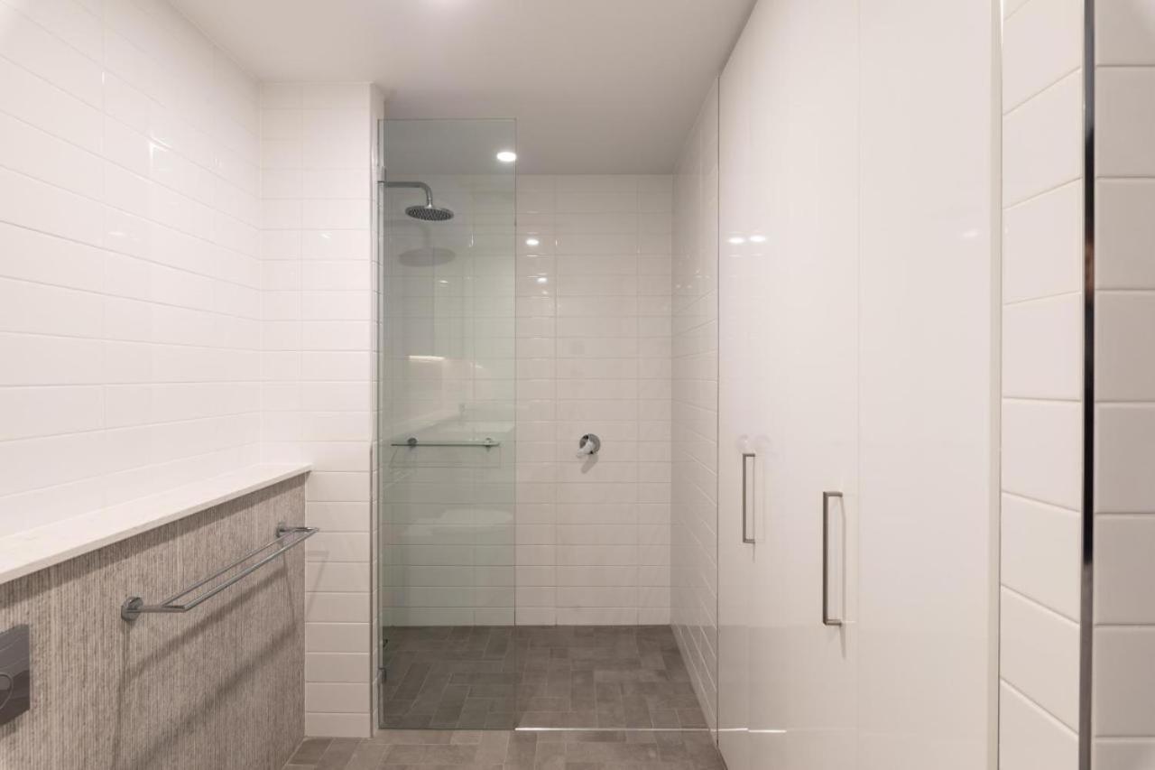 Modern Meets The Gabba Apartment Brisbane Exterior foto
