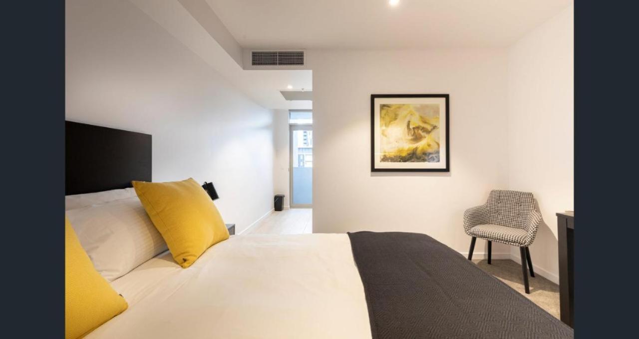 Modern Meets The Gabba Apartment Brisbane Exterior foto